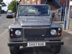 LAND ROVER DEFENDER 90