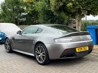 ASTON MARTIN VANTAGE
