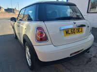 MINI HATCHBACK